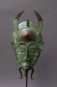 Ethnographic - Kjebe Senufo Mask (Bronze)