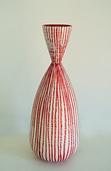 Katharina Klug - Tokyo Vase (red)