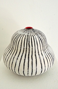 Katharina Klug - Gourd Vase IV (mini)